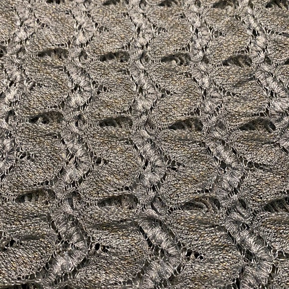 Sheer shimmery tank by BKE - Picture 2 of 3